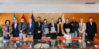 La UPV renueva la Cátedra de Innovación, Diseño e Interculturalidad y refuerza su colaboración con el IRP